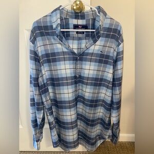 Vineyard Vines Men's Navy and Light Blue Plaid Long Sleeve Shirt